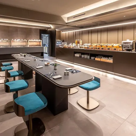 Scarlatti Hotel 4*