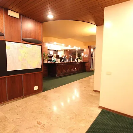Scarlatti Hotel 4*
